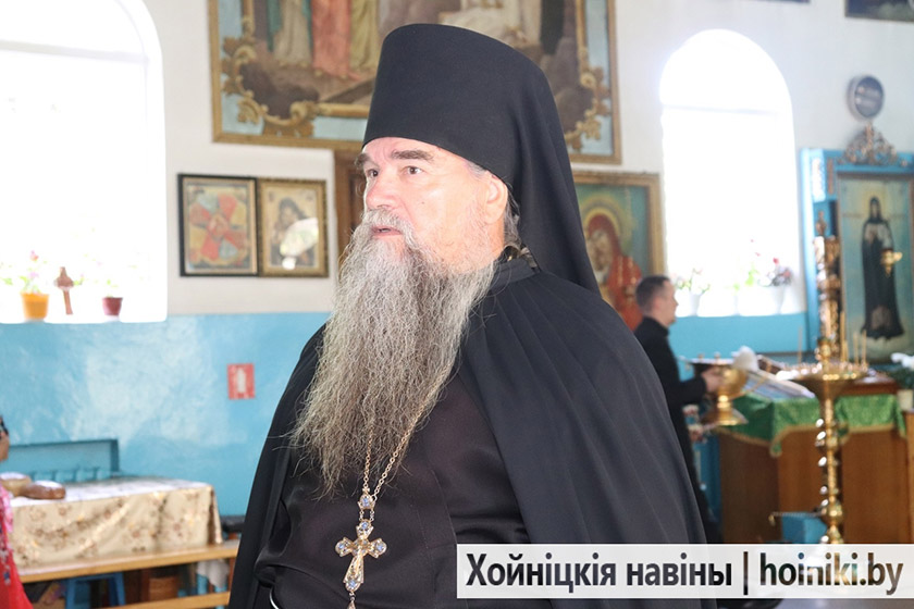 Священник Павел Островский: "Россия существует только благодаря православию" Абз